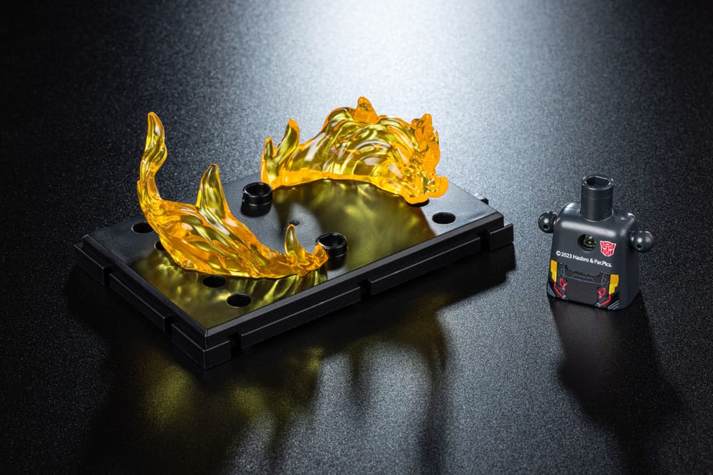 Transformers Model Kit Blokees Classic Class 02 Bumblebee - Toys Legacy Collection