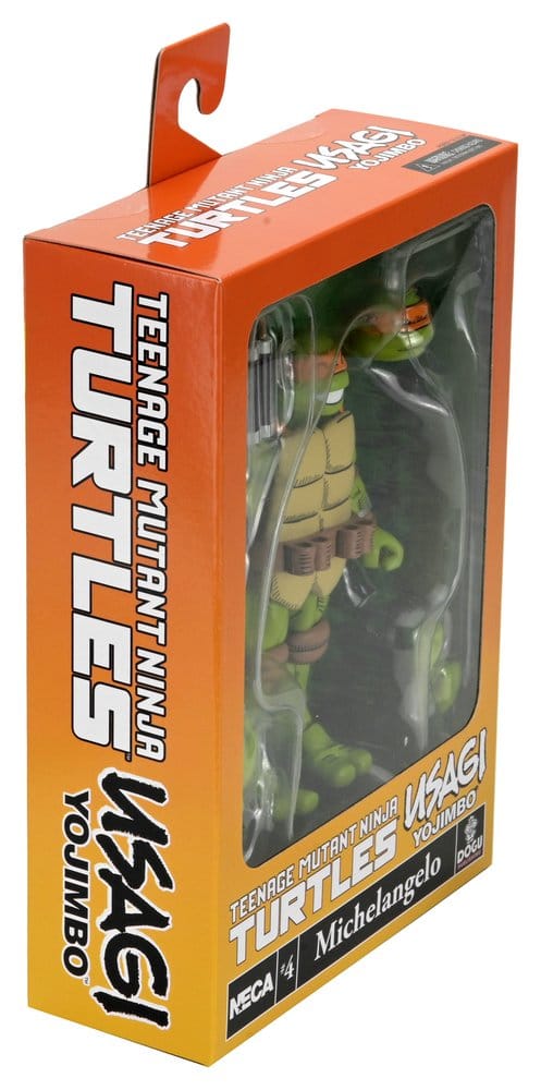 Figurine NECA TMNT x Usagi Yojimbo Ultimate Michelangelo de 18 cm, version Comic, pose détaillée et couleurs vibrantes.