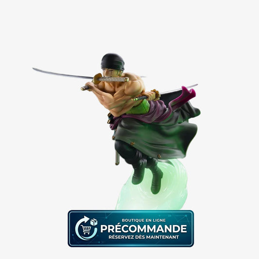 Figurine phosphorescente Zoro Roronoa de One Piece par Abystyle, 18 cm, montrant la figurine en position avec détails visibles