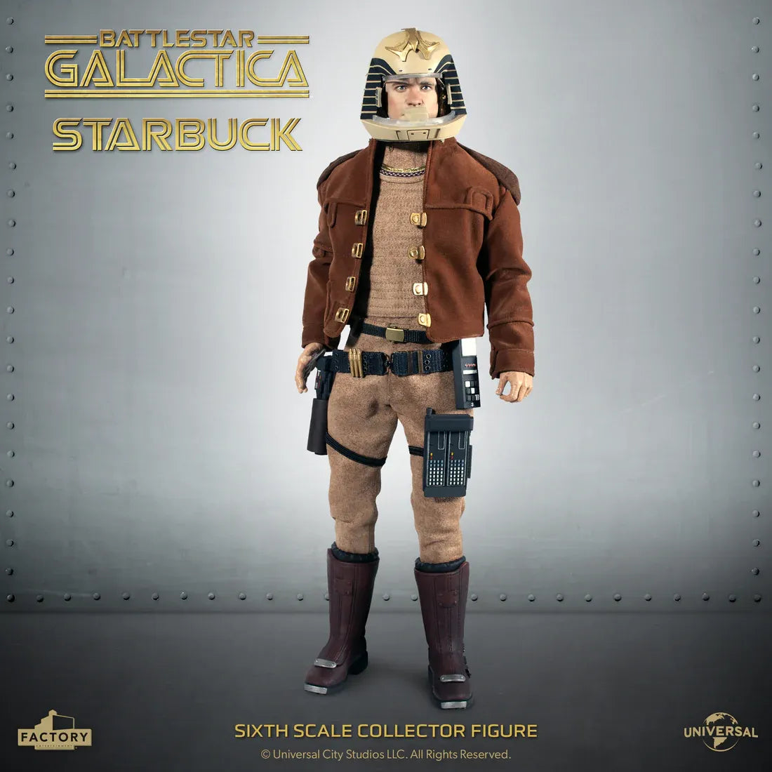 Figurine de Lieutenant Starbuck de Battlestar Galactica en échelle 1/6, détaillée, par Factory Entertainment, visible en position debout.