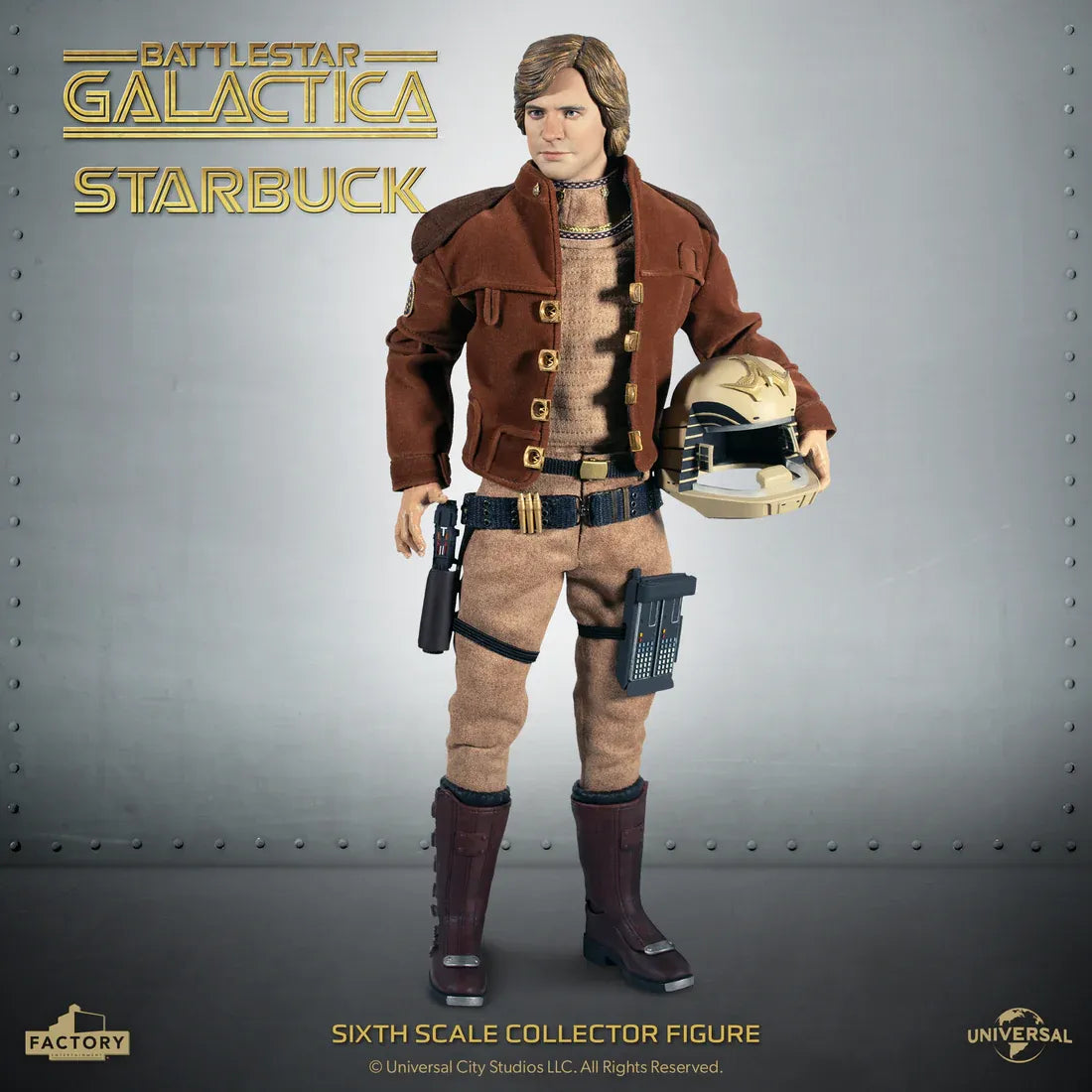 Figurine Lieutenant Starbuck de Battlestar Galactica 1/6, détail précis, en pose avec costume militaire, de Factory Entertainment.