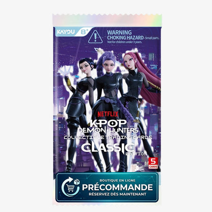 Boîte de booster Kayou K-Pop Demon Hunters Energy Edition, jeu de cartes avec 12 boosters, illustrée avec des éléments énergétiques colorés.
