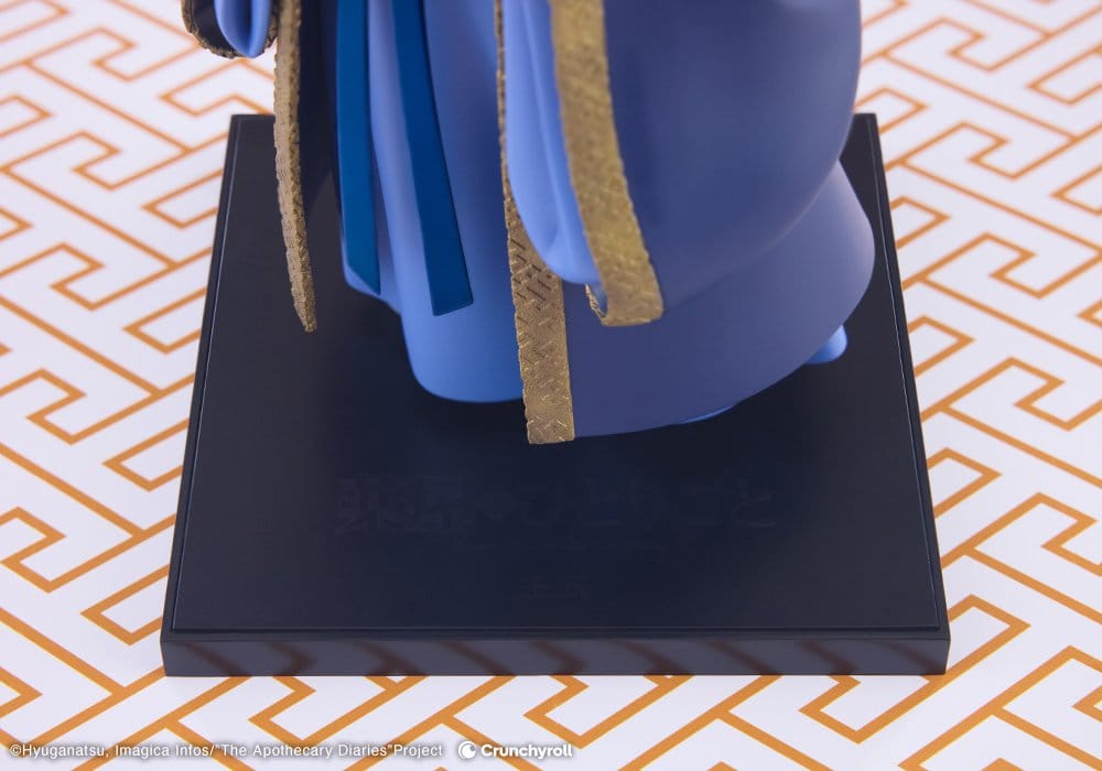 Figurine PVC Les Carnets de l'Apothicaire Jinshi de 25 cm par Kotobukiya, représentant le personnage avec détails fins.