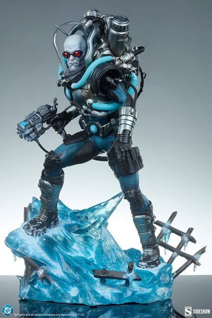 DC Comics statuette Premium Format Mr. Freeze 59 cm