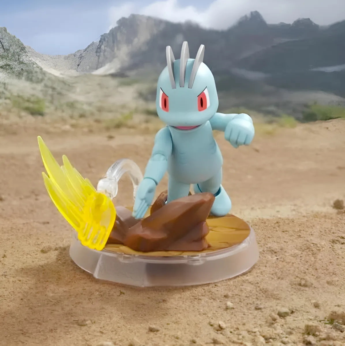 Blokkes - Pokemon model Kit: Machop - Toys Legacy Collection