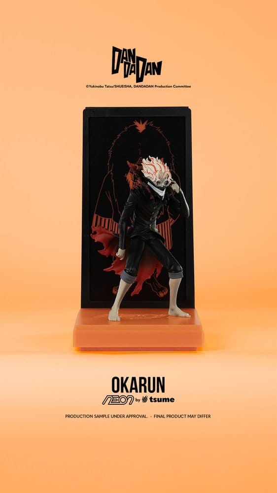 Figurine Dandadan Okarun Neon de 25 cm de Tsume, figurine en résine illustrant le personnage avec détails lumineux.
