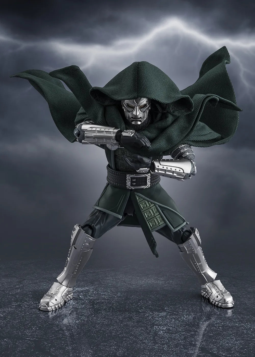 Avengers : Doomsday - S.h.figuarts Doctor Doom