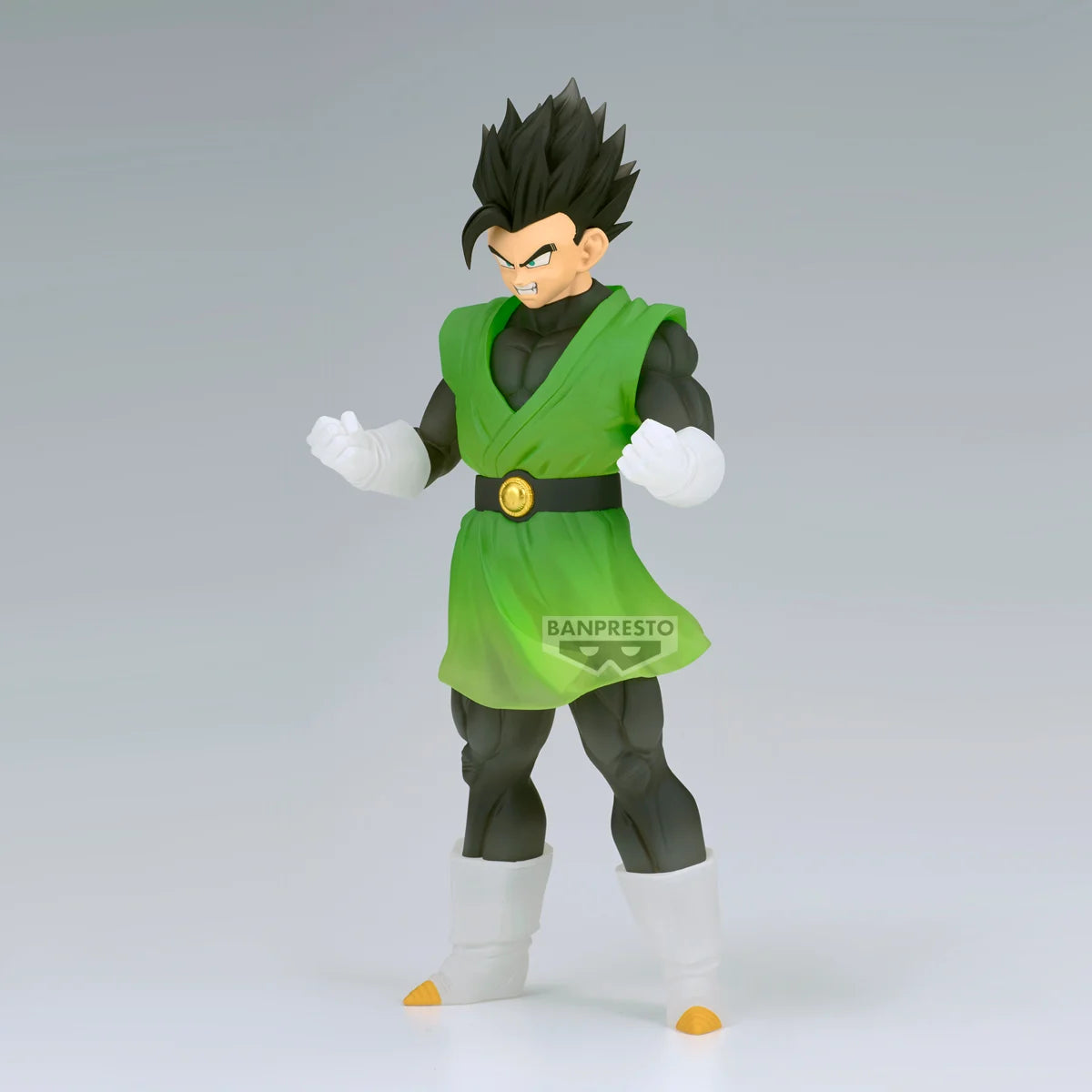 Figurine Son Gohan Clearise de 18 cm, figurine Dragon Ball Z de la marque Bandai, représentant le personnage dans une pose dynamique.