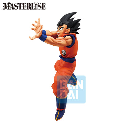 Figurine Son Goku Dragon Ball Z de 20cm de Bandai Masterlise, pose dynamique avec détails précis.