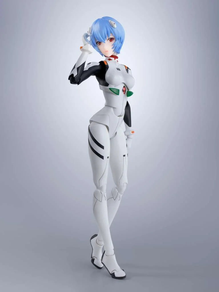 Figurine Rei Ayanami Neon Genesis Evangelion, 14 cm, S.H.Figuarts, par Bandai Tamashii Nation, vue de face avec détails de la figurine
