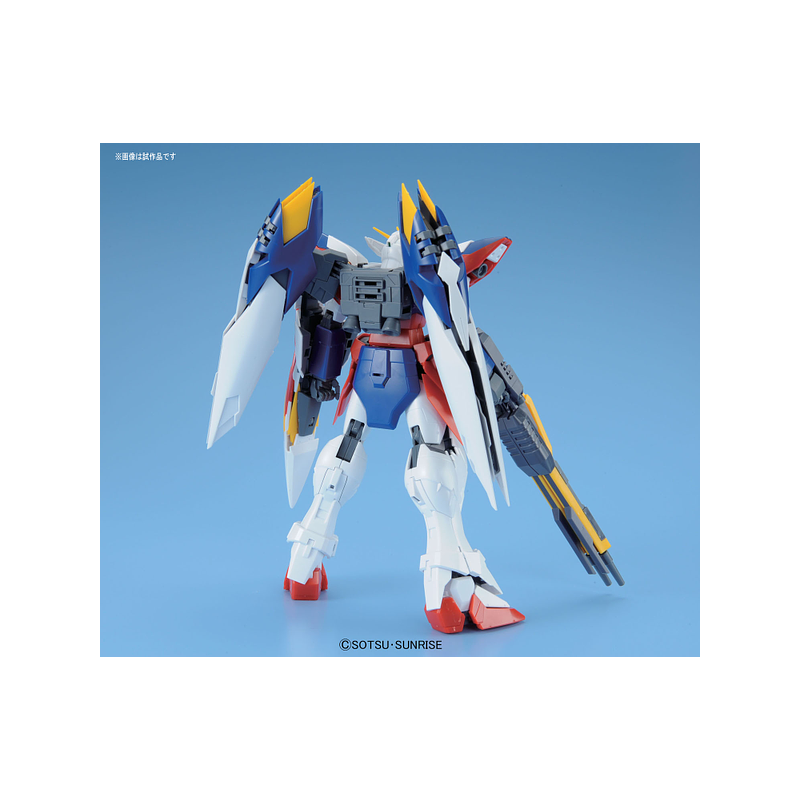 GUNDAM - MG 1/100 Wing Gundam Prot-Zero EW - Model Kit - Toys Legacy Collection