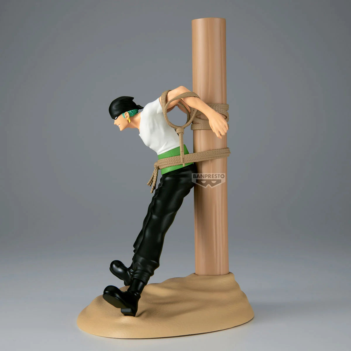 ONE PIECE - Zoro - Figurine Figure Life 17cm - Toys Legacy Collection