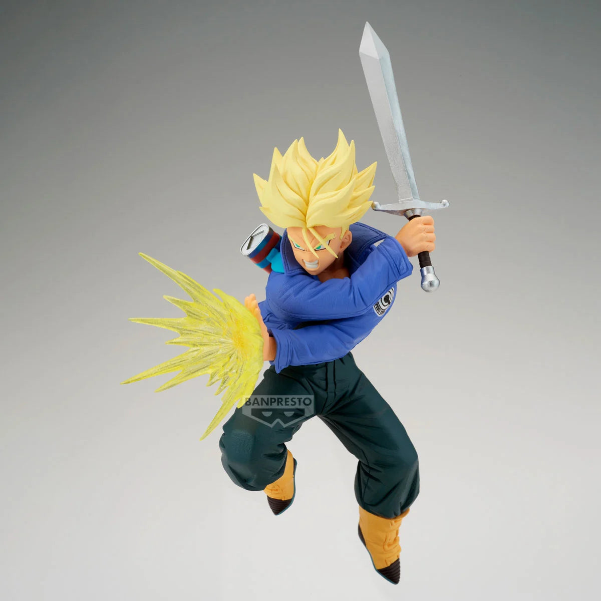DRAGON BALL Z - Trunks - Figurine G X Materia 20cm - Toys Legacy Collection