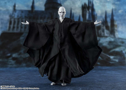 HARRY POTTER ET LA COUPE DE FEU - Voldemort - Fig. S.H. Figuarts 15cm - Toys Legacy Collection