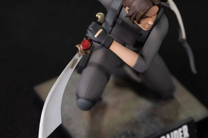 TOMB RAIDER - The legend of Lara Croft - Statuette 19cm - Toys Legacy Collection