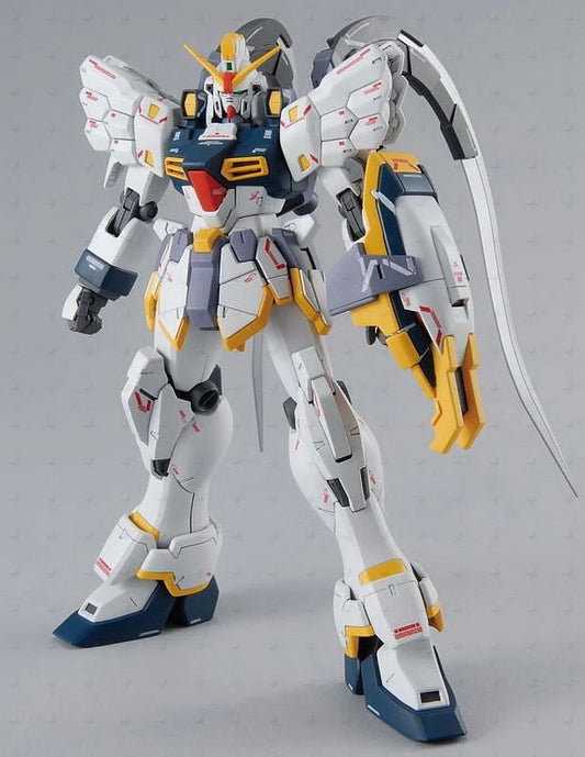 GUNDAM - Model Kit - MG 1/100 - Gundam Sandrock EW Ver. - 18CM - Toys Legacy Collection
