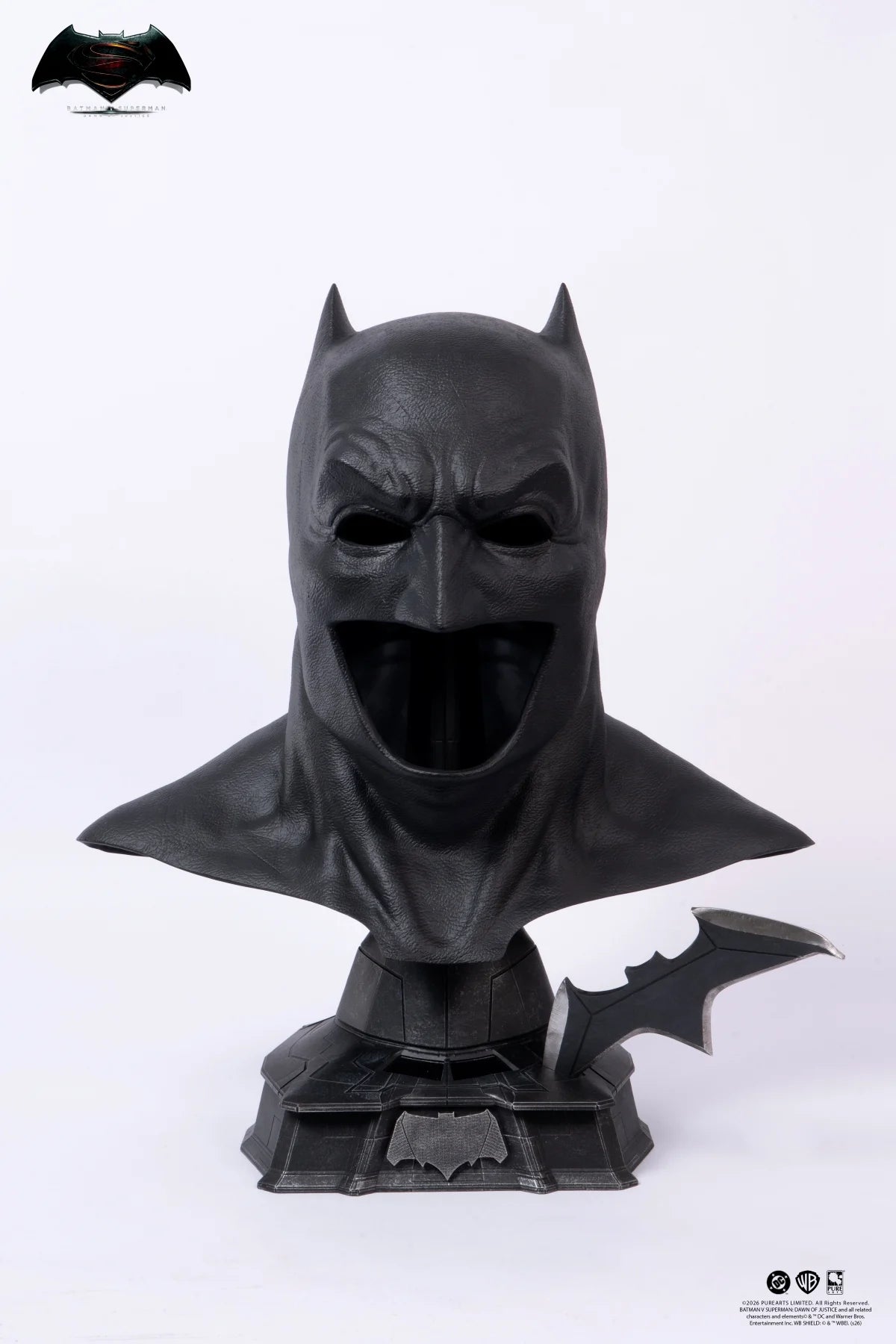 BATMAN V SUPERMAN - Cagoule Batman - Réplique 1/1 51cm - Toys Legacy Collection