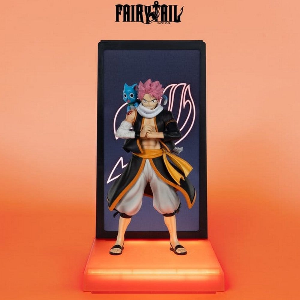 Figurine Natsu Dragneel Fairy Tail Neon 1/9 Tsume, 25 cm, figurine détaillée de l'anime Fairy Tail, style lumineux et coloré.