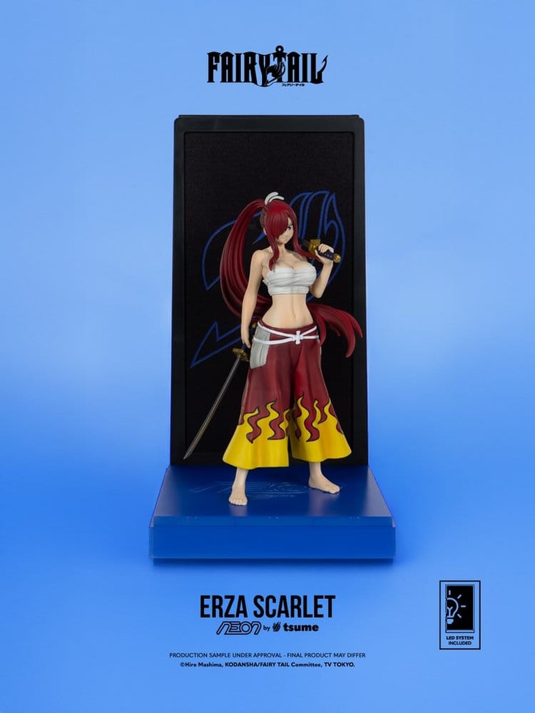 Figurine Neon Fairy Tail Erza Scarlet 1/9 de 25 cm de la marque Tsume, détail de la figurine avec éclairages lumineux.