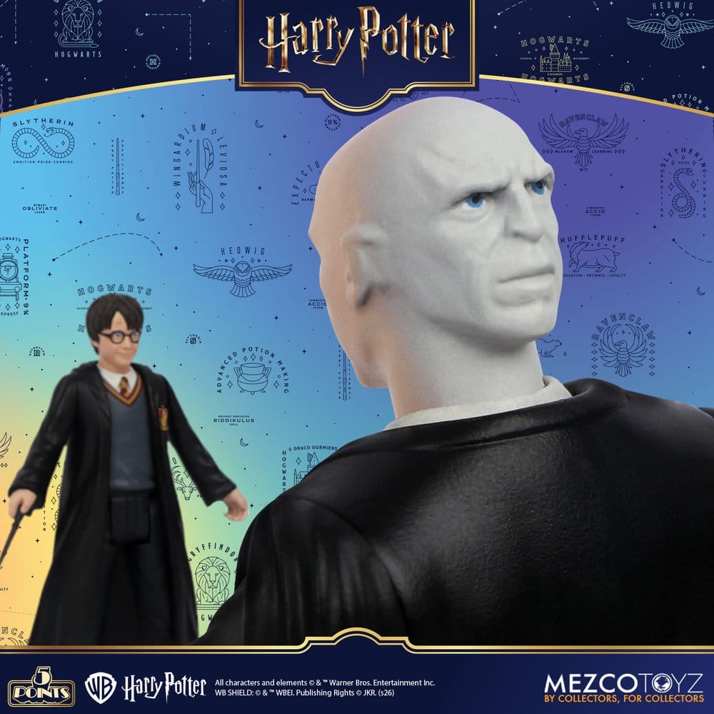 Figurines Harry Potter Mezco Toys, assortiment de 4 figurines de 10 cm de la série 1, représentant des personnages magiques.
