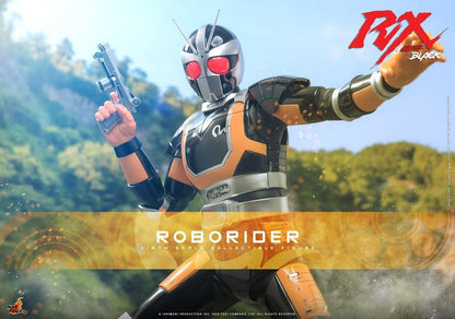 Figurine Kamen Rider Black RX RoboRider de 31 cm, modèle Hot Toys, pose dynamique, détails précis, collection de figurines de héros japonais.