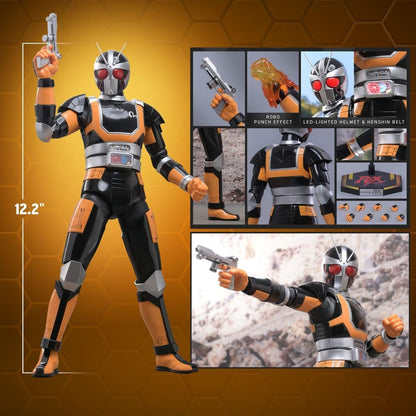 Figurine Kamen Rider Black RX RoboRider de 31 cm par Hot Toys, pose détaillée sur fond neutre.