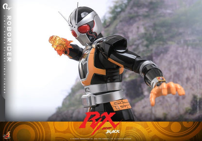 Figurine Kamen Rider Black RX RoboRider de 31 cm par Hot Toys, figurine détaillée de héros de la série télévisée.