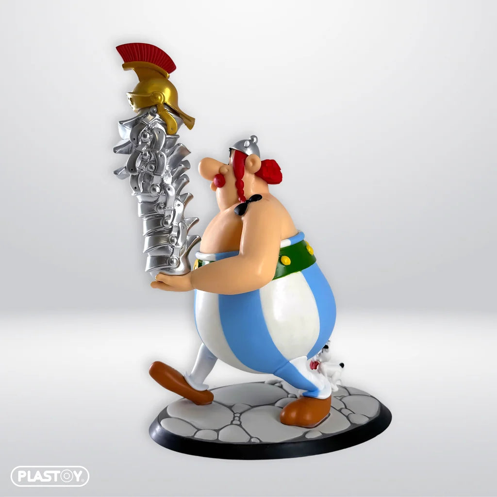 Astérix – Figurine Obélix « Pile de Casques »