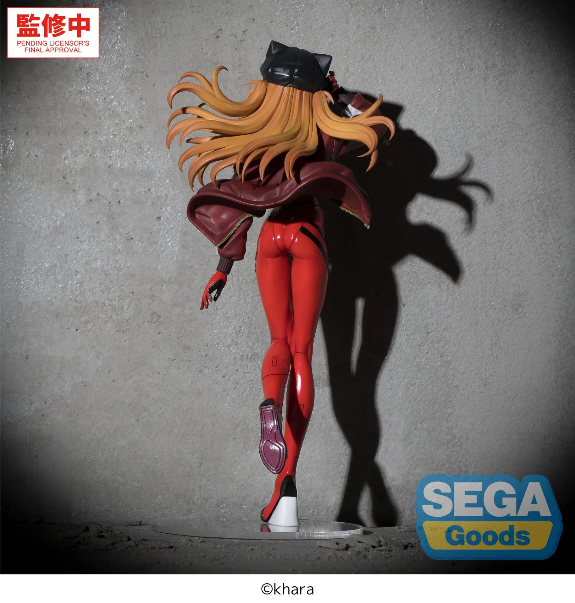 Figurine Asuka Rebuild of Evangelion Sega, détail précis, position dynamique, figurine de collection d'Asuka dans l'univers Evangelion.