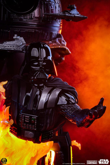 Statuette Darth Vader Star Wars Fine Art de 56 cm, figurine PCS Collectibles représentant Dark Vador en détail.