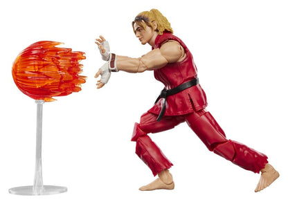 Figurine Ken de Street Fighter, 15 cm, de la marque Hasbro, représentant le personnage dans une pose dynamique.