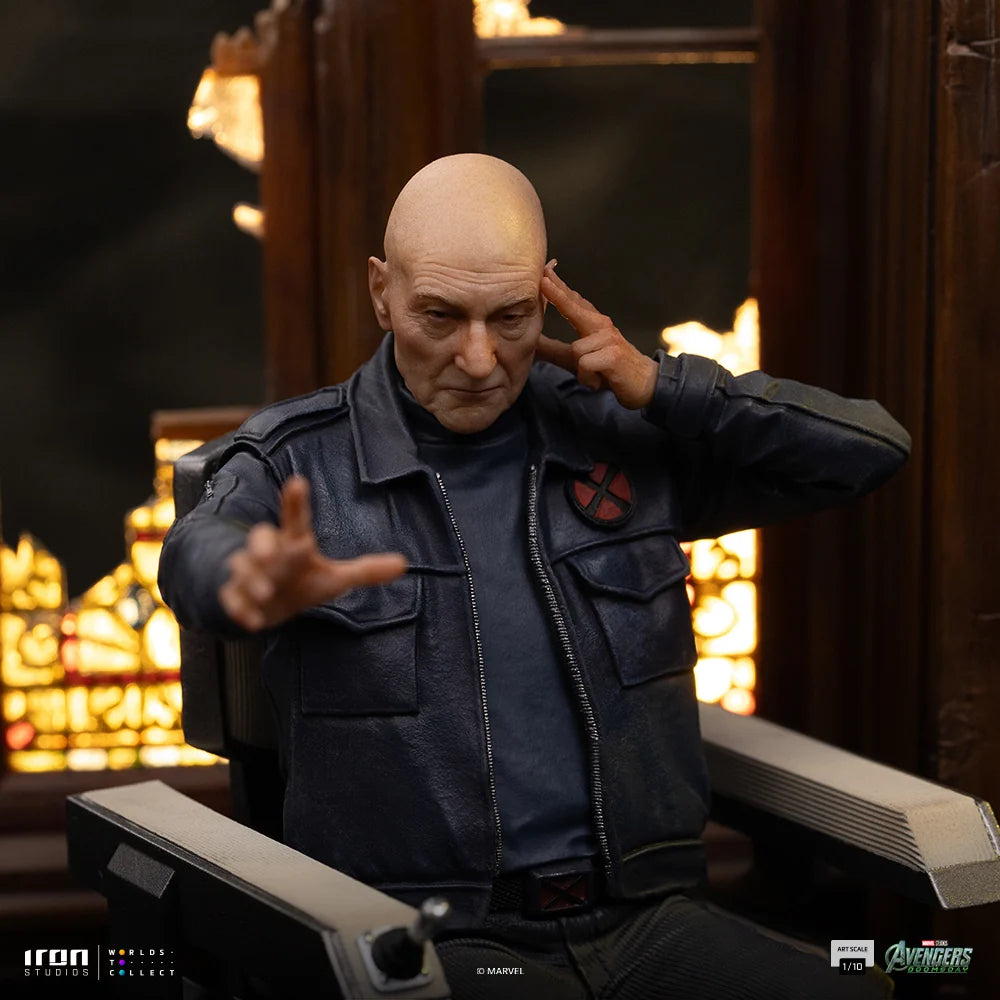 Avengers : Doomsday - Professor Xavier 1/10 Statue