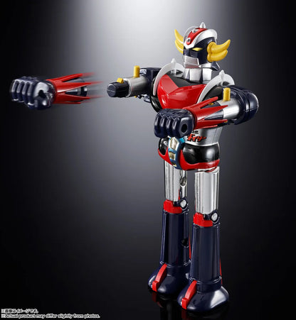 Figurine Goldorak et UFO Spazer Popy Chogokin Deluxe Set Reissue de Bandai Tamashii Nation, détails en métal doré.