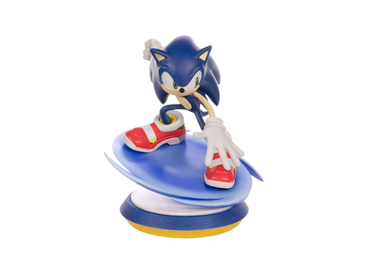 Statuette Sonic le Hérisson de First 4 Figures, édition standard, 21 cm, figurine détaillée du personnage de jeux vidéo.