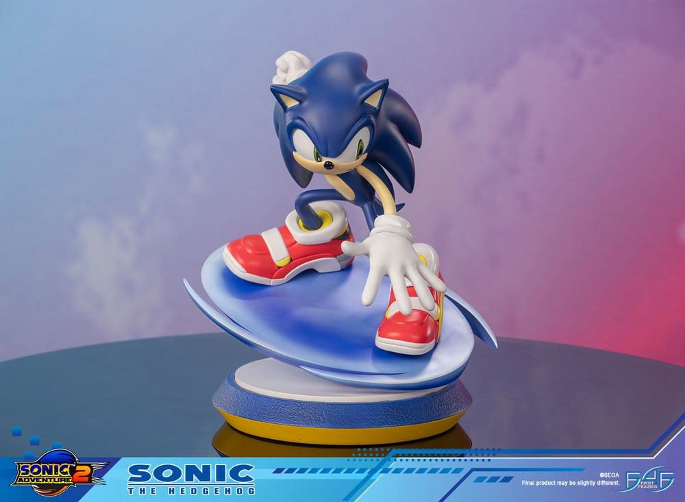 Statuette Sonic le Hérisson de First 4 Figures, édition standard, haute de 21 cm, figurine détaillée du personnage de jeu vidéo.