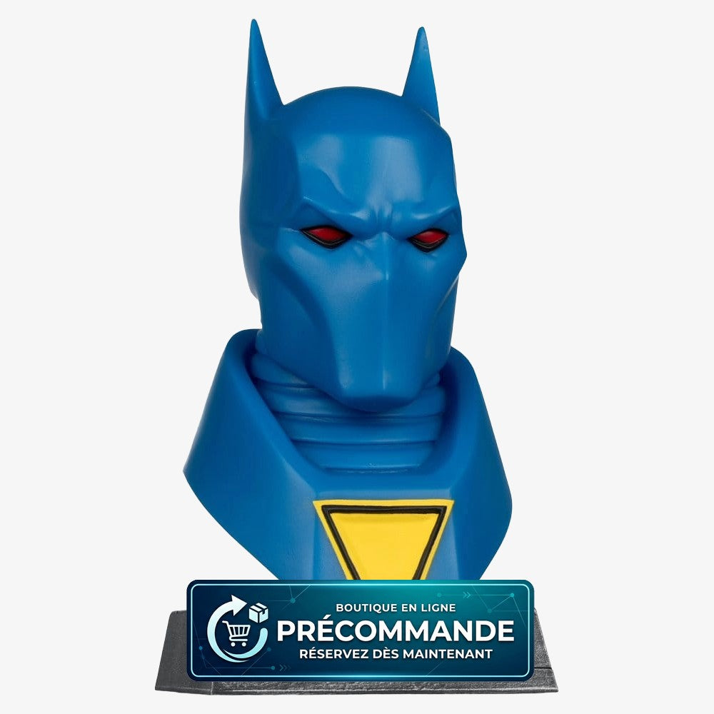 Figurine Masque Azrael Batman de McFarlane Toys, version échelle 1:3, détail précis d'une figurine DC Comics dans une pose dynamique.