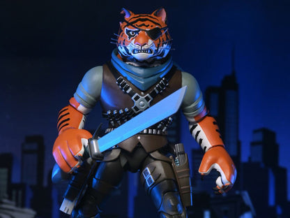 Figurine Neca Turtles Ninja ultime Tiger Claw, personnage de la série TMNT 2012, pose détaillée, édition cartoon.