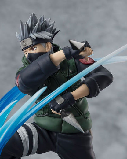 Naruto Shippuden Figuarts ZERO Extra Battle Kakashi Hatake Conclusion with one once called Friend 20 cm
