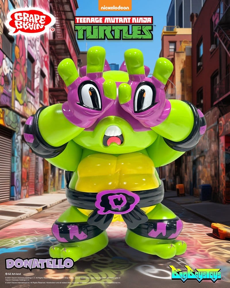Figurine en vinyle Donatello Tortues Ninja x Grape Brain, 24 cm, avec détails colorés et pose dynamique.
