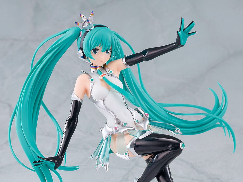 Hatsune Miku GT Project – Reincarnation Racing Miku: 2013 Ver. – 19 cm