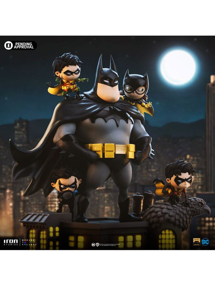 Batman figurine Animated icons PVC Batman Family 18 cm - Toys Legacy Collection