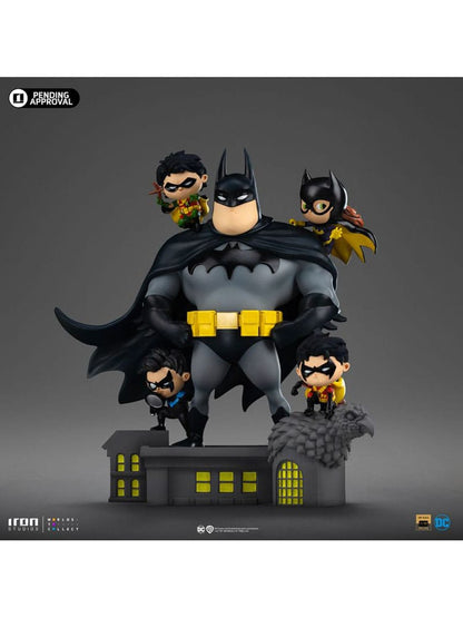 Batman figurine Animated icons PVC Batman Family 18 cm - Toys Legacy Collection