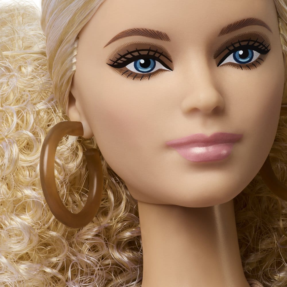 Barbie Signature poupée Barbie Basics: Model 07 - Toys Legacy Collection