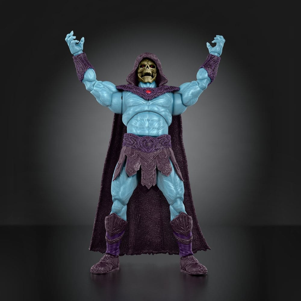 Figurine Skeletor de Masters of the Universe Movie Chronicles de Mattel, détail du personnage en pose dynamique.