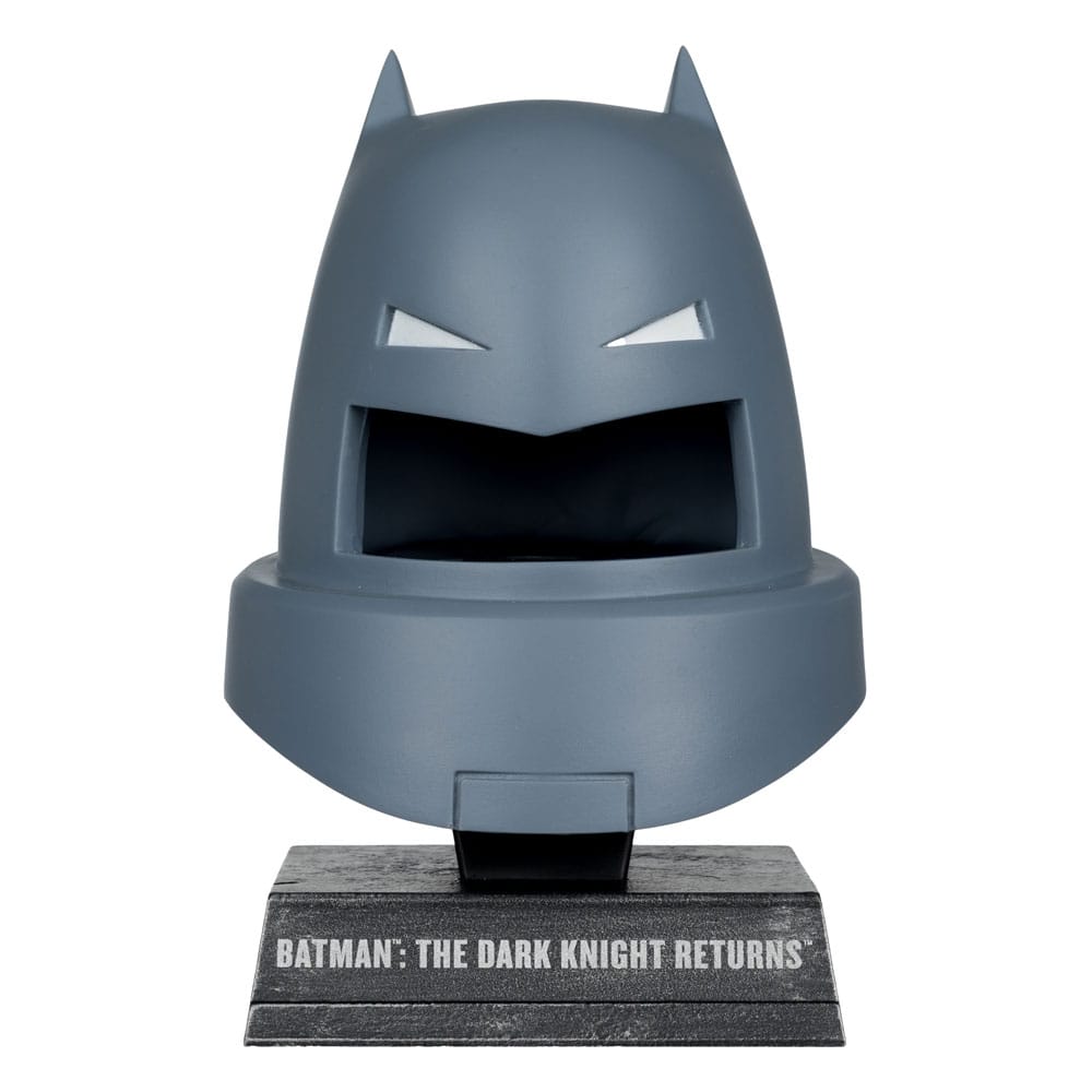 Batman DC Direct mini réplique 1/3 Masque Batman blindé (Dark Knight Returns) 18 cm - Toys Legacy Collection