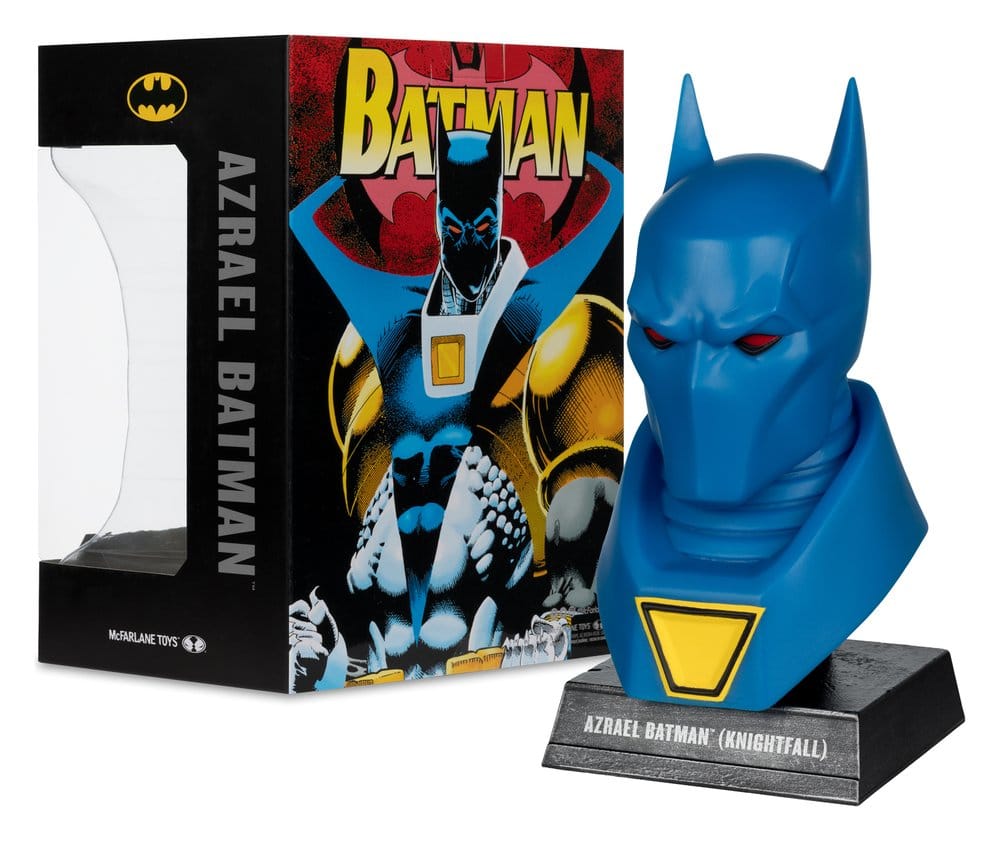 Figurine Batman Azrael Knightfall en échelle 1:3 de McFarlane Toys, détail précis et pose dynamique, collection DC Comics.