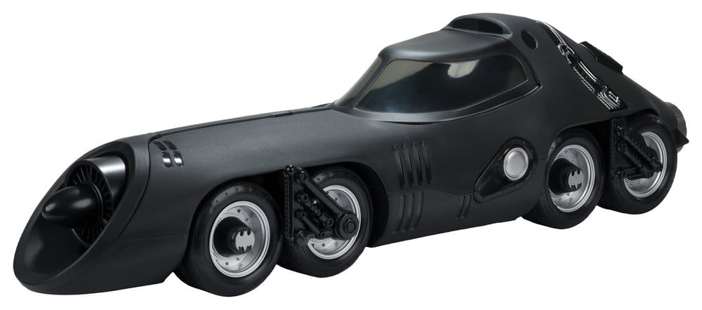 Figurine de 54 cm du Batmissile de Batman Returns par McFarlane Toys, véhicule théâtral inspiré de l'univers Batman.