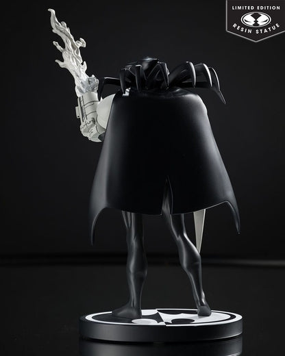 DC Direct Batman: Black & White statuette 1/10 Azrael by Joe Quesada 21 cm - Toys Legacy Collection