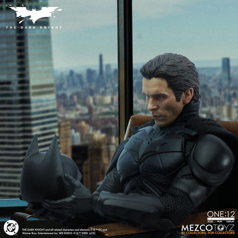 The Dark Knight : Le Chevalier noir figurine 1/12 Batman 17 cm - Toys Legacy Collection