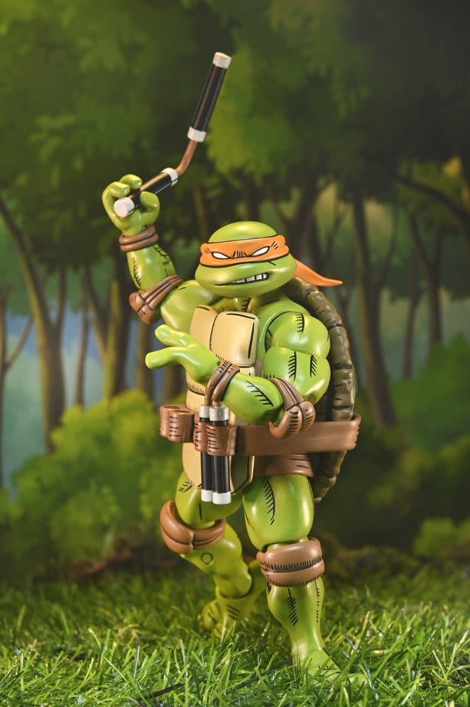 Figurine NECA TMNT x Usagi Yojimbo Ultimate Michelangelo de 18 cm, version comic, détail précis et pose dynamique.